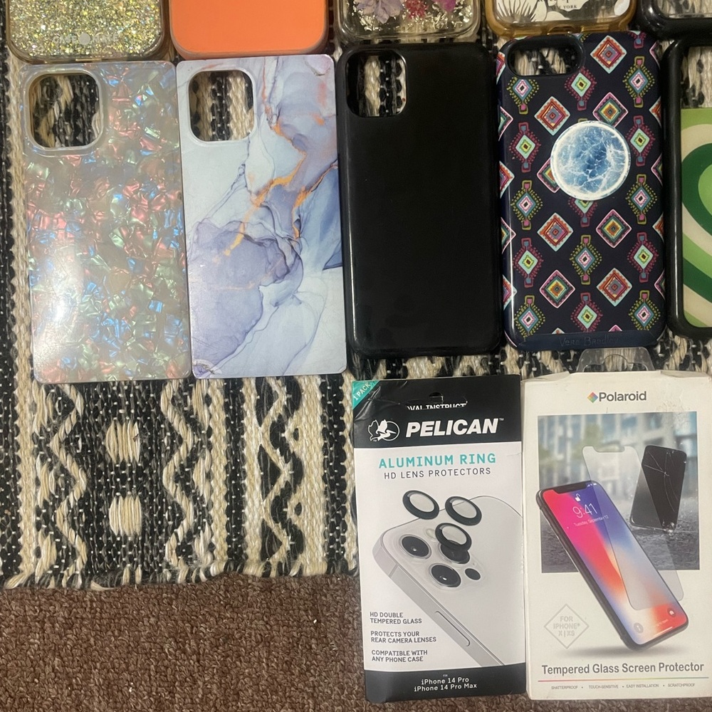 iPhone Case & Accessories Bundle!!! - Picture 6 of 14